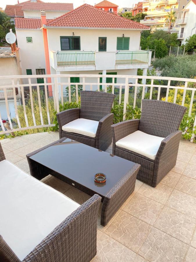 D.O.O. Yury Apartment Trogir Luaran gambar