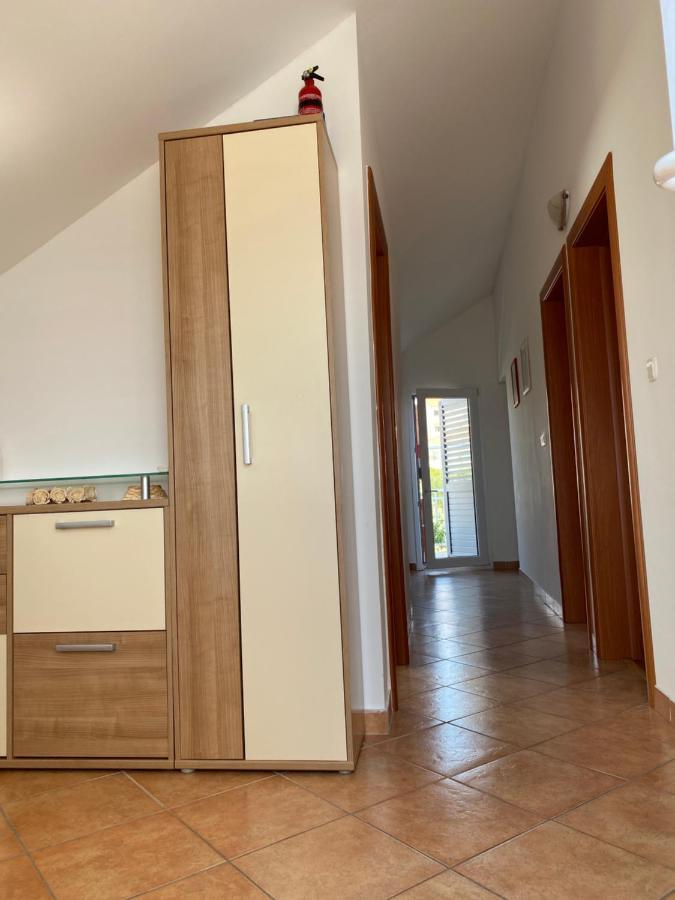 D.O.O. Yury Apartment Trogir Luaran gambar